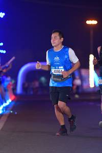 BIB: 1011, 40964, 0989
                            <button type="button" onclick="openModal(21407050)" class="btn btn-primary btn-sm float-right btn-popup" data-toggle="modal" data-target=".modal-high-quality">
                        <i class="fas fa-shopping-cart"></i> Add to Cart
                    </button>
                                            <button type="button" onclick="isThisMe(21407050, true)" class="btn btn-success btn-sm float-right btn-popup btn-isme hidden" data-toggle="tooltip" data-placement="bottom" title="นี่คือรูปของคุณใช่ไหม คลิกที่นี่เพื่อเอาเข้าอัลบั้ม">
                        <i class="fas fa-plus"></i> Add to album
                    </button>
                    <button type="button" onclick="isThisMe(21407050, false)" class="btn btn-warning btn-sm float-right btn-popup btn-isnotme hidden">
                        <i class="fas fa-ban"></i> Remove from album
                    </button>